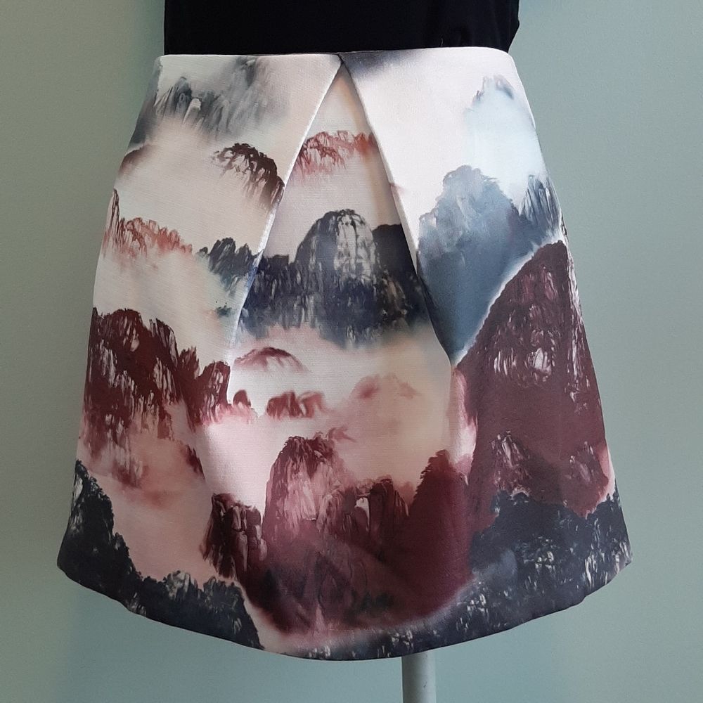 🅱️🅾️G🅾️ Chinese painting mountains print mini skirt